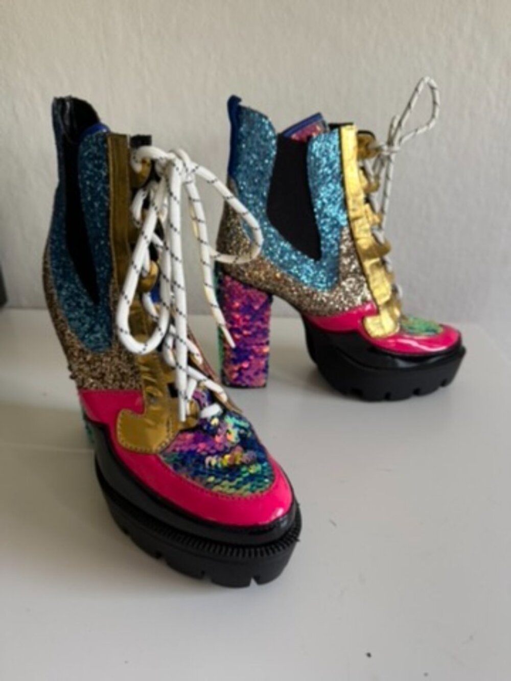 Cape Robbin Sequin Glitter Platform Boots, NWOT Size 6.5 - Picture 2 of 9